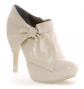 Modelo Luisa enepe zapatos de novia