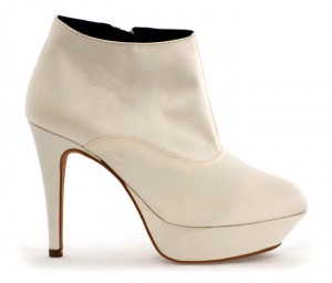 Modelo Miriam, colección enepe zapatos de novia 2012