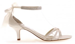 Modelo Candela enepe zapatos de novia