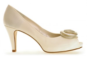 Modelo Cristina enepe zapatos de novia