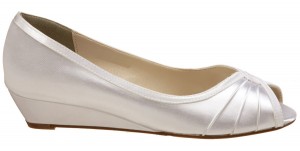 Modelo Helena enepe zapatos de novia