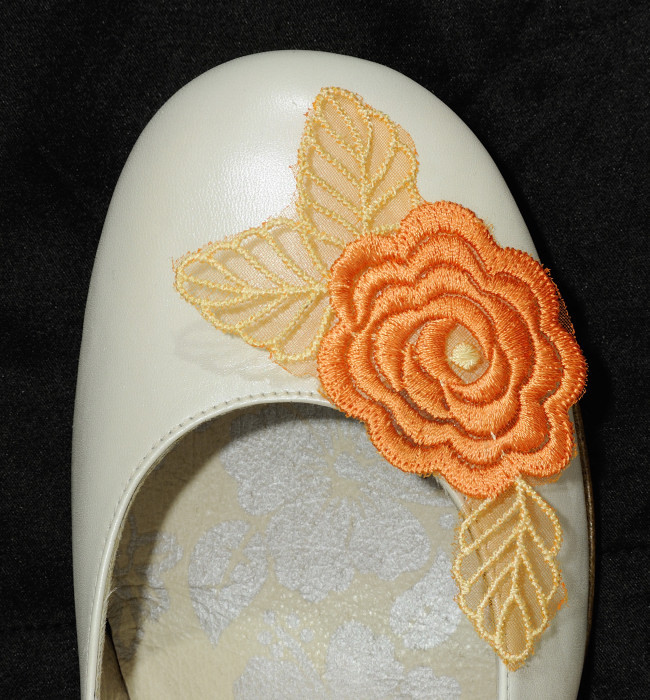 Lace orange flower 2025