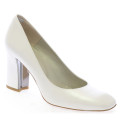 Lali zapatos de novia